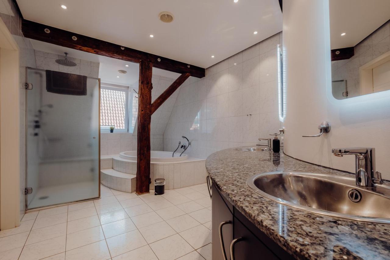 Luxurioese Und Stilvolle Ferienwohnung In Bester Lage Bremens Buitenkant foto