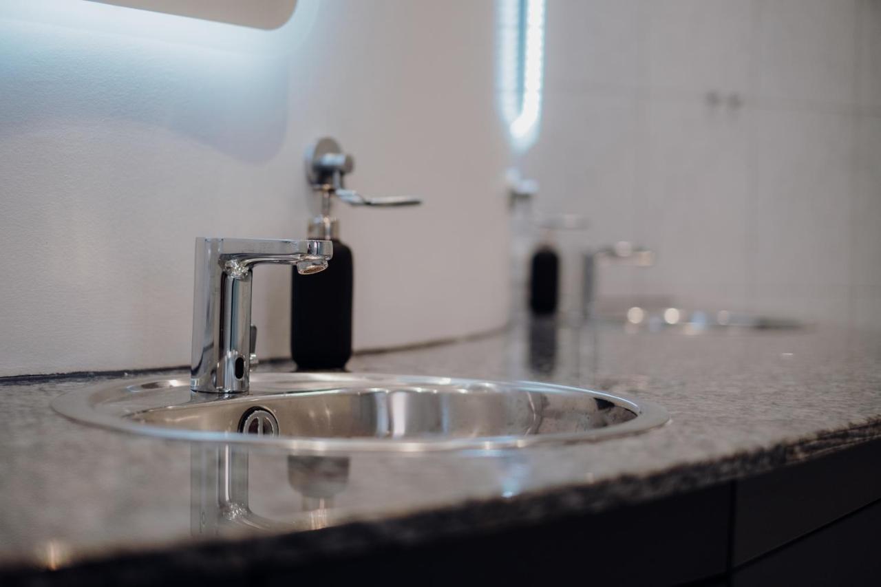 Luxurioese Und Stilvolle Ferienwohnung In Bester Lage Bremens Buitenkant foto