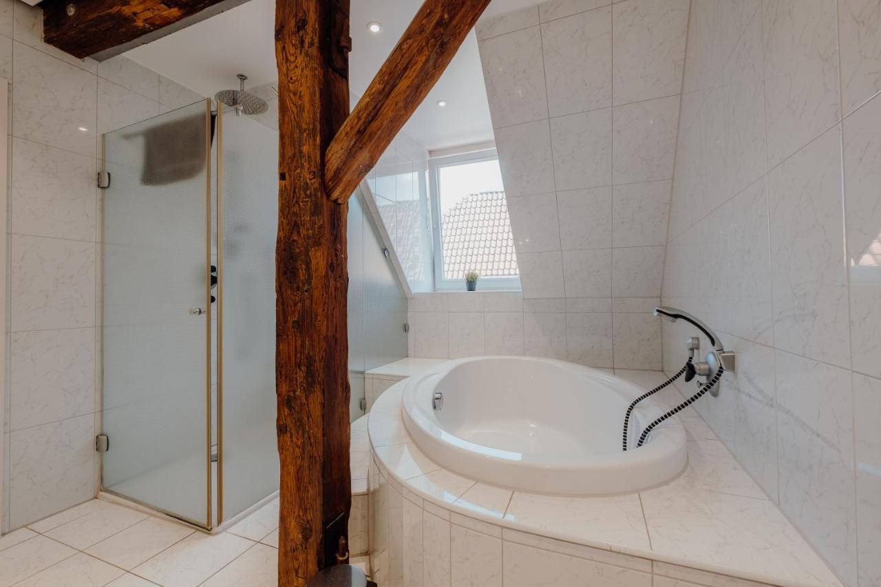 Luxurioese Und Stilvolle Ferienwohnung In Bester Lage Bremens Buitenkant foto